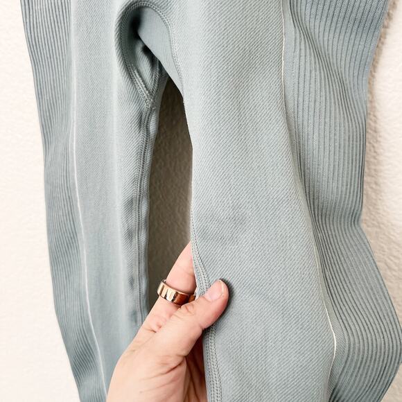 [AYBL] Teal Seamless Reflex Sports Bra & Legging Matching Set Size Small S - Picture 10 of 16